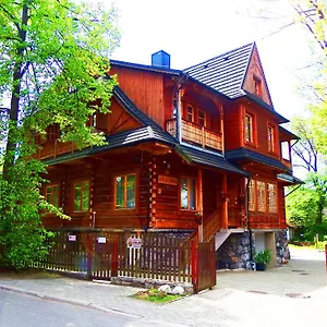 Lipowy Dwor Pensjonat